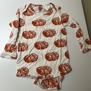 Kate Quinn Pumpkin Pattern Long Sleeve Onesie